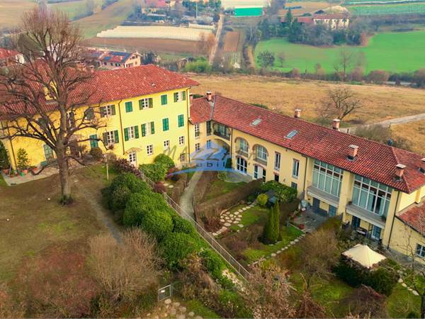 VILLETTA IN COLLINA A CHIERI